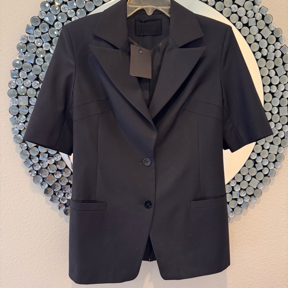 THEO QUARTER SLEEVE BLACK BLAZER, NWT - Picture 11 of 11